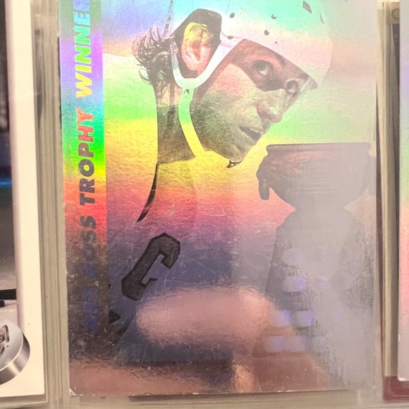 Wayne Gretzky 24 Various NHL Collector Cards 1990 to 1995! - Picture 15 of 16